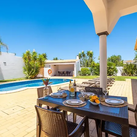 Amendoeira - 3 Bedroom * البوفيرا