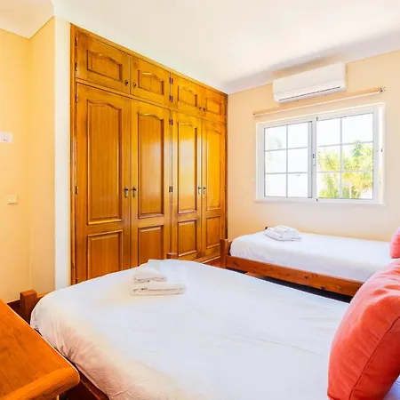 Amendoeira - 3 Bedroom * البوفيرا