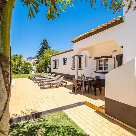 Villa Amendoeira - 3 Bedroom