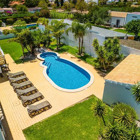 Amendoeira - 3 Bedroom Villa Albufeira