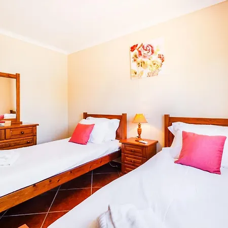 Amendoeira - 3 Bedroom * Albufeira