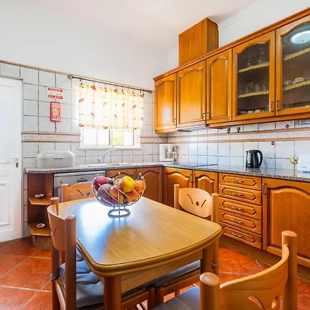 Amendoeira - 3 Bedroom Villa Albufeira